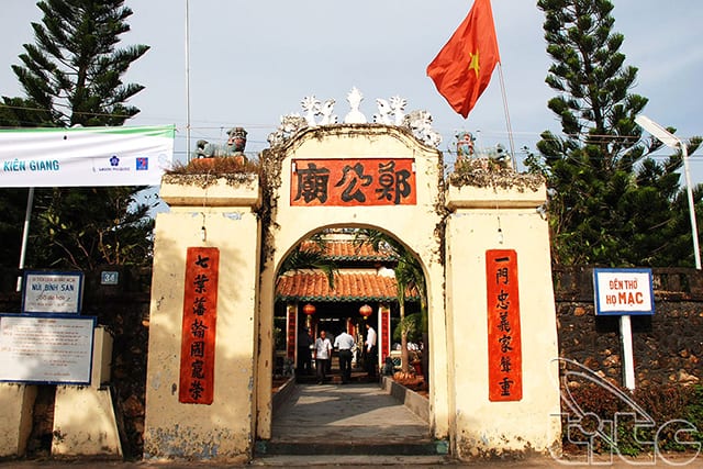 Lăng Mạc Cửu bao phủ bởi màu sắc cổ kính (Ảnh: Sưu tầm)