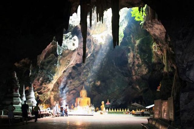 Giếng trời với ánh sáng lấp lánh từ thiên đường (Ảnh: Sưu tầm)