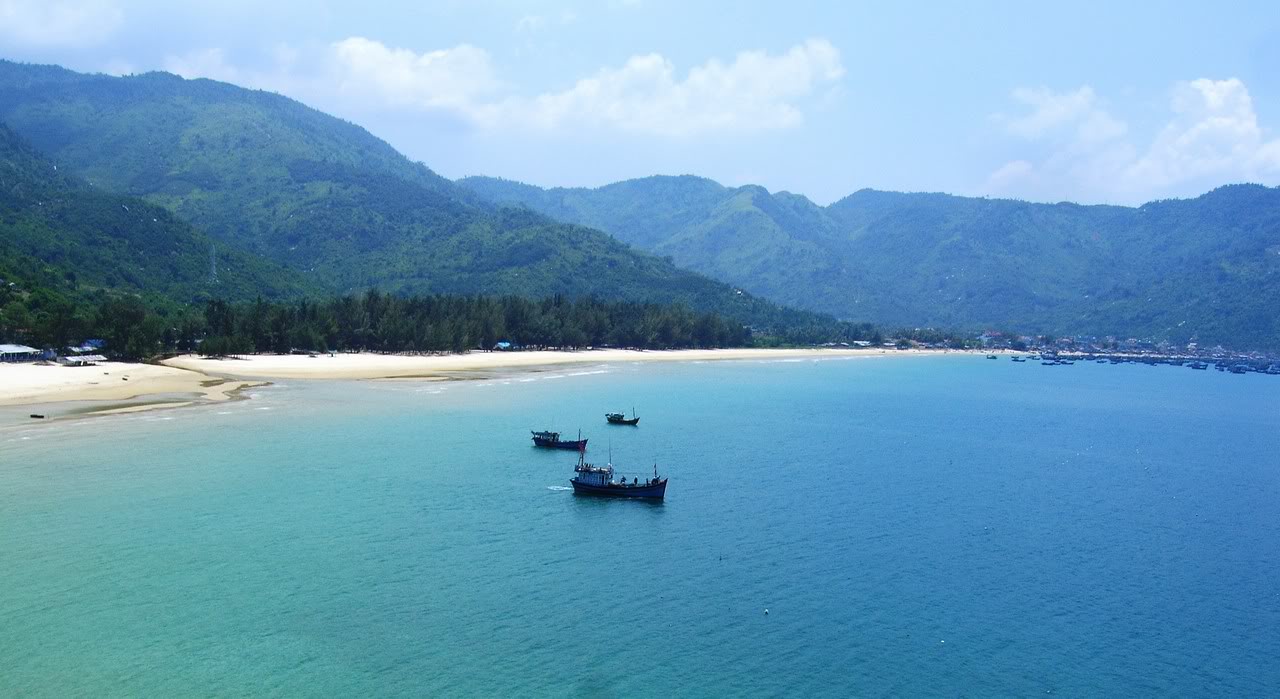 9. Bãi biển Đại Lãnh