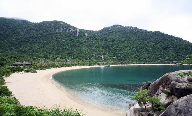 4. Vịnh Ninh Vân