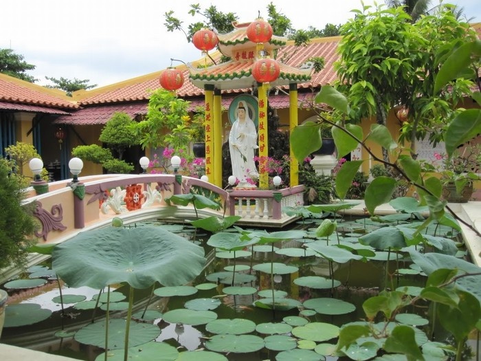 CHÙA TAM BẢO